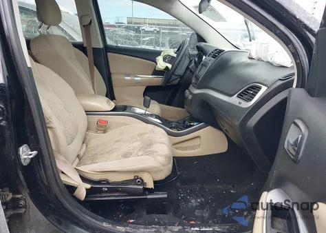 2014 Dodge Journey Sxt z USA, uszkodzony, nr VIN 3C4PDCBG5ET250567